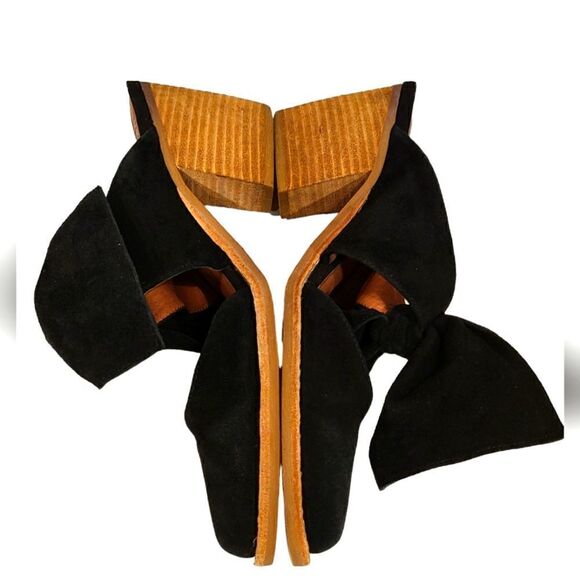 Jeffrey Campbell Cyrus Bow Black Suede Slip On Mule Heel Anthropologie | 7.5 - Picture 2 of 14